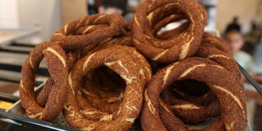 Uşak’ta simit 10 lira oldu