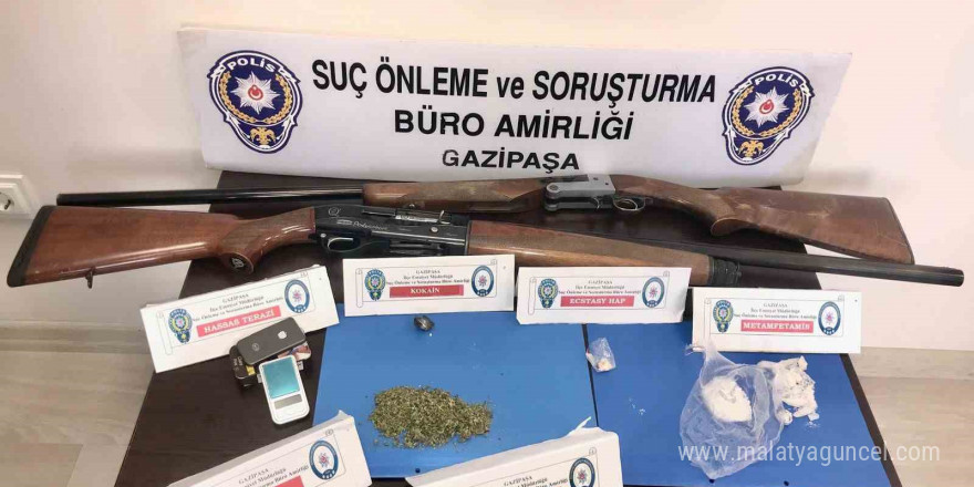 Uyuşturucu operasyonunda 3 kişi tutuklandı