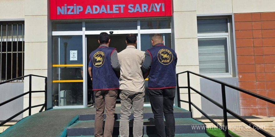 Uyuşturucu ticaretinden aranan şahsı JASAT yakaladı