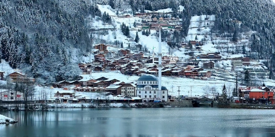 Uzungöl’den kar manzaraları