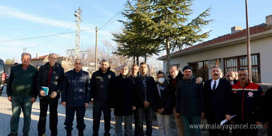 Vali Çelik; Kırkpınar ve Taşlıca köylerini ziyaret etti