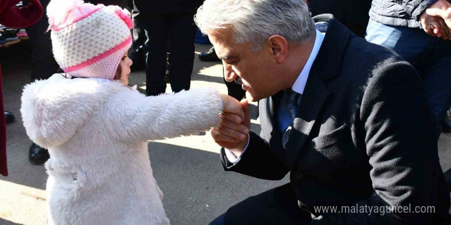 Vali Makas, Cumhurbaşkanı Erdoğan’ın sözlerini hatırlatarak seslendi: 