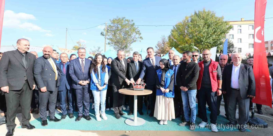 Vali Önder Bakan: “Gençlik Merkezleri ne kadar fazla olursa bizler de daha huzurlu oluruz”