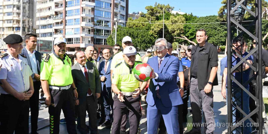 Vali Şahin: “Kazaların çok büyük bölümü sürücü hatalarından kaynaklanıyor”