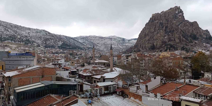 Valilikten barınma ihtiyacı olan vatandaşlar için çağrı