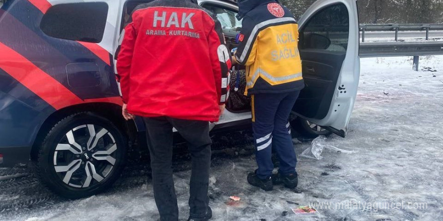 Van kurtarma ekibi, Bolu Tüneli’ndeki kazaya müdahale etti