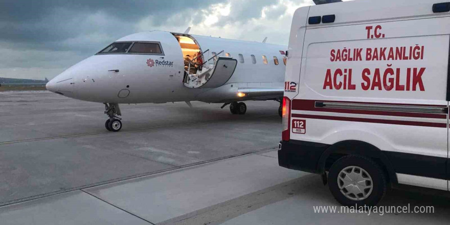 Van’da bir bebek ve 10 yaşındaki çocuk ambulans uçakla İstanbul’a sevk edildi