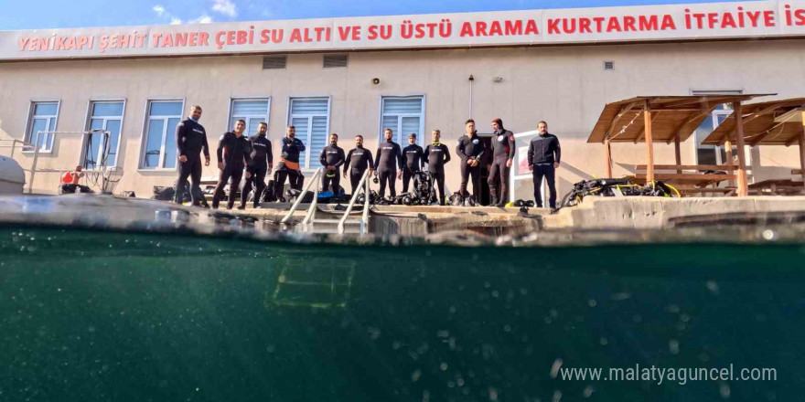 Van’daki itfaiye ekibi, İstanbul Boğazı’ndaki tatbikata katıldı