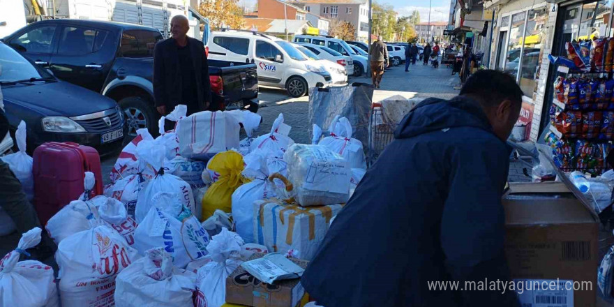 Varto’dan batı illerine kışlık erzak sevkiyatı