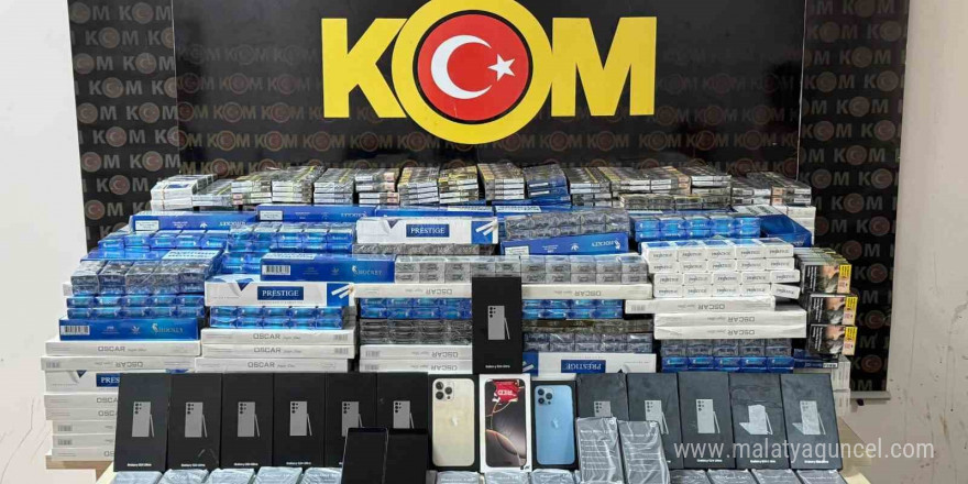 Viranşehir’de 85 kaçak cep telefonu ile 5 bin paket sigara ele geçirildi