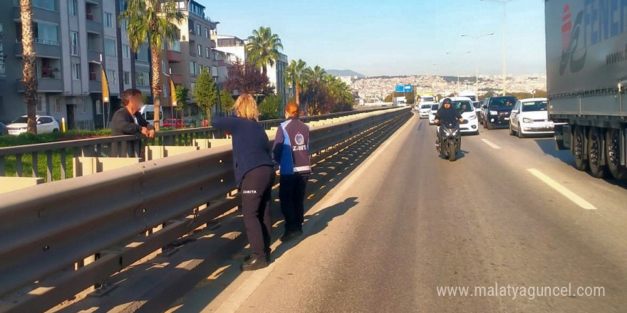 Viyadükteki intihar girişimini zabıta önledi