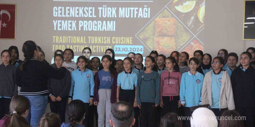 Yabancı öğrenci ve öğretmenler Sivas’ta Türk mutfağının lezzetlerini tattı