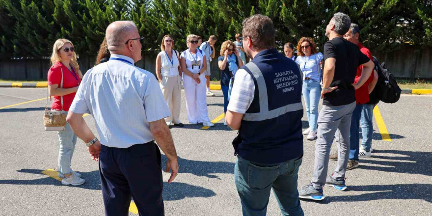 Yabancı öğretmen ve öğrenciler su arıtma süreçlerine tanıklık etti