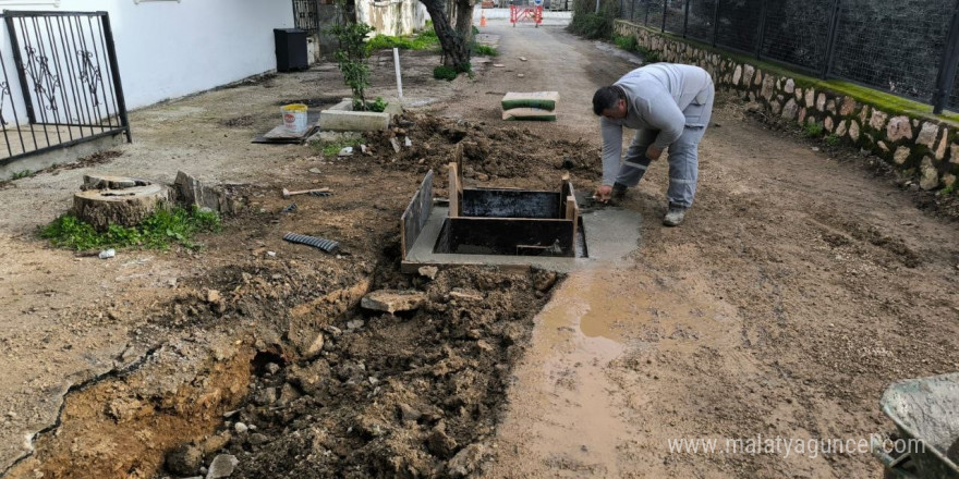 Yağmur suyu hattı çalışmaları devam ediyor