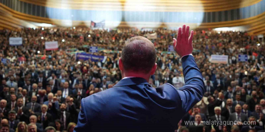 Yavuz Ağıralioğlu, Anahtar Parti’nin tanıtımını gerçekleştirdi