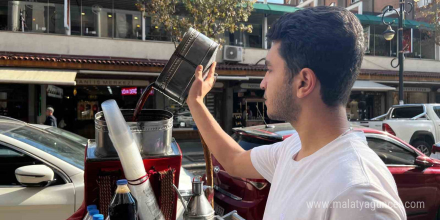 Yaz aylarında günde 20 bin bardak satılan 