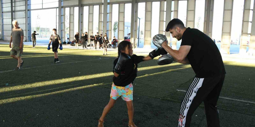 Yaz Spor Okulları’nın ikinci dönem zili çaldı