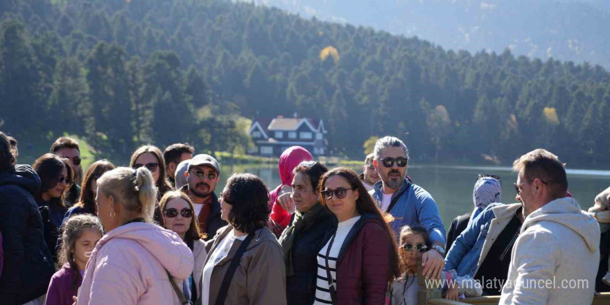 Yazdan kalma güneşli günde, adım atacak yer kalmadı