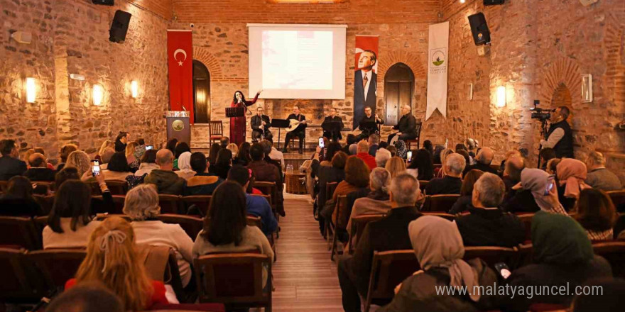 Yazdığı en özel şiirlerini Osmangazi’de okudu