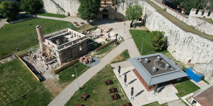 Yedikule Hisarı’ndaki ecdat mirası Fatih Mescidi’nin ihya çalışmalarında sona gelindi