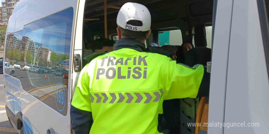 Yeni yılda trafik cezaları arttı