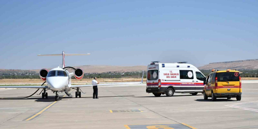 Yenidoğan bebek, ambulans uçakla Gaziantep’ten İstanbul’a sevk edildi