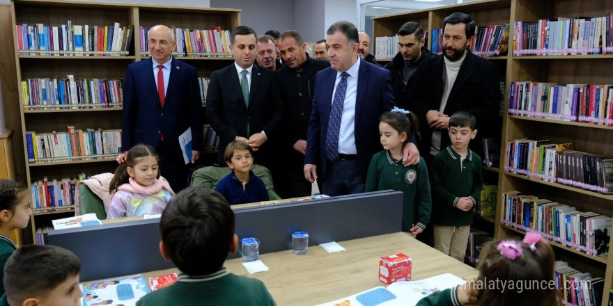 Yenilenen Halk Kütüphanesi’nin açılışı gerçekleşti