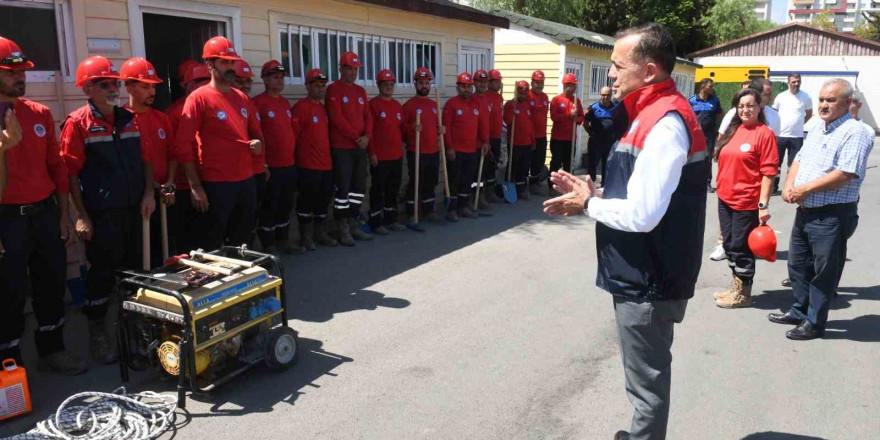 Yenişehir Belediyesi deprem tatbikatına katıldı