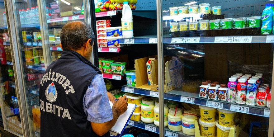 Yeşilyurt’ta halk sağlığını tehdit eden ürünlere geçit verilmiyor