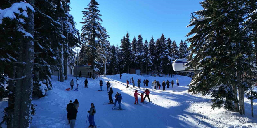 Yılbaşı tatilinde Ilgaz Dağı’na tatilci akını