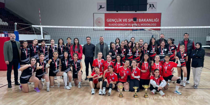 Yıldız Kız Yerel Lig’de şampiyon Elazığ Voleybol Akademi oldu