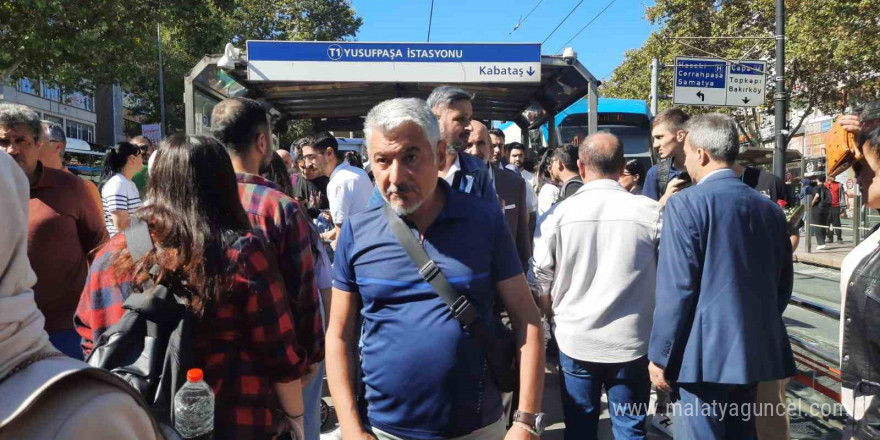 Yol çalışması nedeniyle Bağcılar - Kabataş Tramvay hattında yoğunluk yaşandı