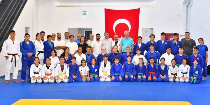 Yunusemre judoda yeni başarılara kenetlendi