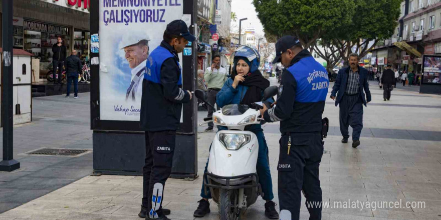 Zabıta ekiplerinden motorlu araçlara yönelik denetim