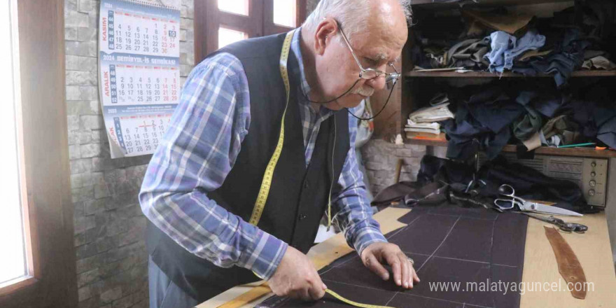 Zamanında modaya yön veren terzilik mesleği artık konfeksiyon ürünlerini düzeltiyor