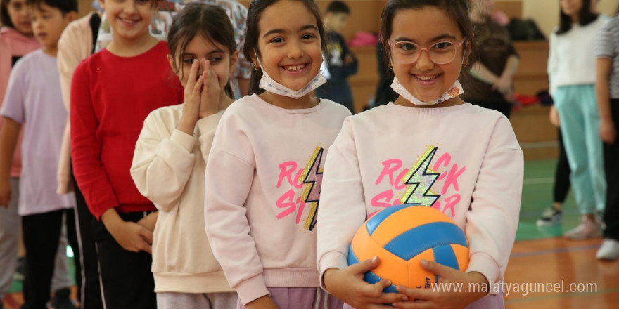 Zeytinburnu’nda Kış Spor Okulları 4. dönem kayıtları başladı