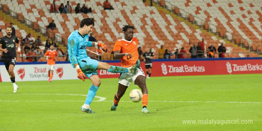 Ziraat Türkiye Kupası: Adanaspor: 1 - Çorluspor 1947: 2