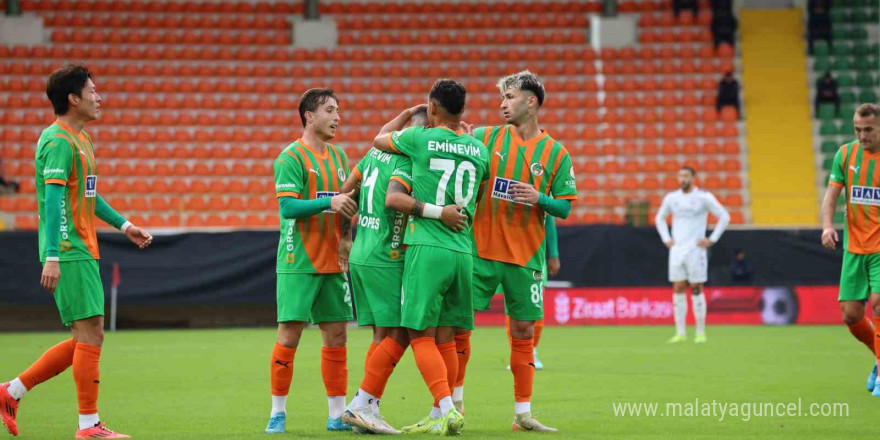 Ziraat Türkiye Kupası: Alanyaspor: 4 - Fethiyespor: 1