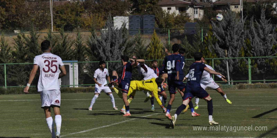 Ziraat Türkiye Kupası: Elazığspor: 2 - 1923 Mustafakemalpaşaspor: 0