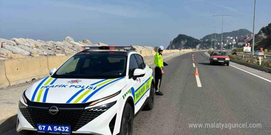 Zonguldak’ta jandarma ve polisin denetimleri sürüyor