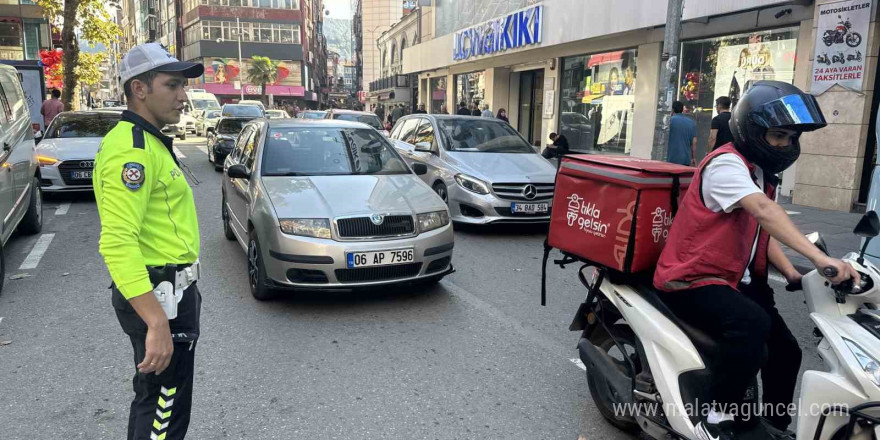 Zonguldak’ta trafik ekipleri çakar denetimi yaptı