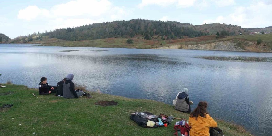 Zorlu parkurda sonbaharın tonlarını keşfettiler